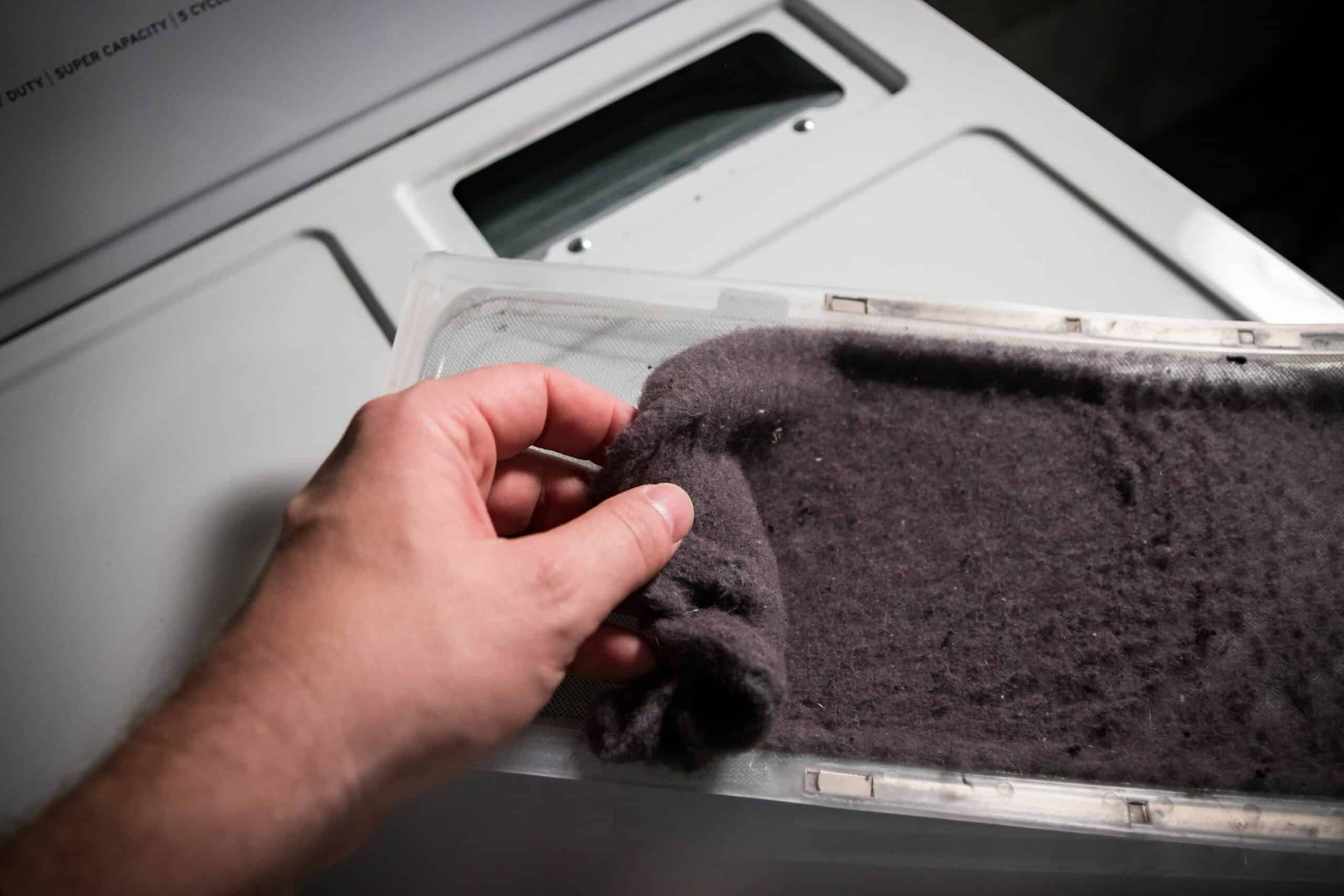 cleaning dryer lint